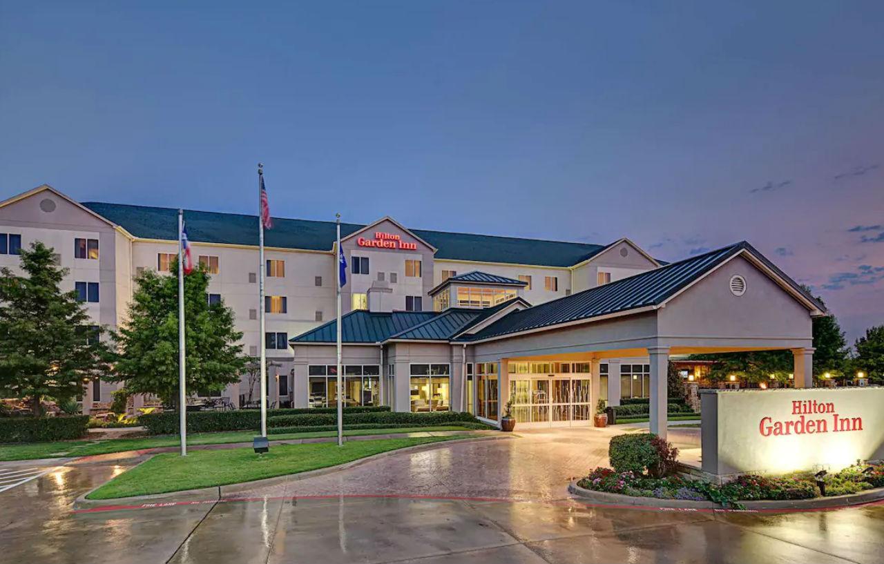Hilton Garden Inn Dfw Airport South Irving Exterior photo